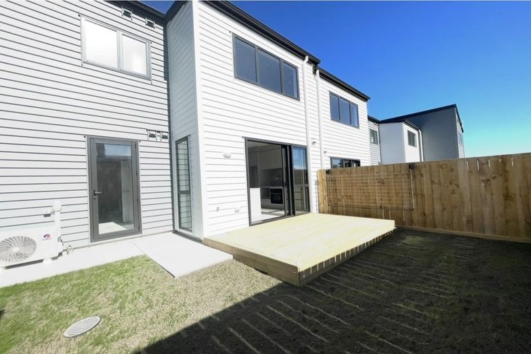 Photo of property in 35b Mcannalley Street, Manurewa East, Auckland, 2102
