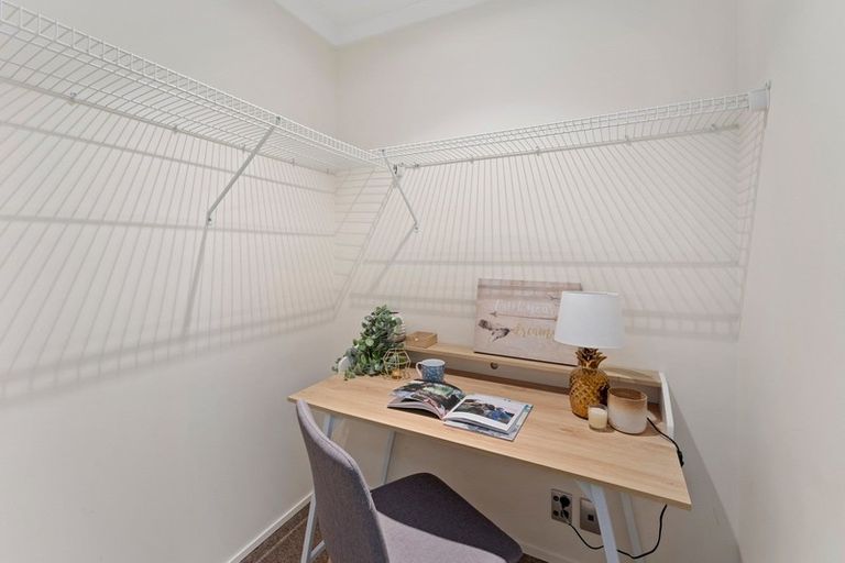 Photo of property in 5 Fairway Oaks Drive, Waikanae Beach, Waikanae, 5036