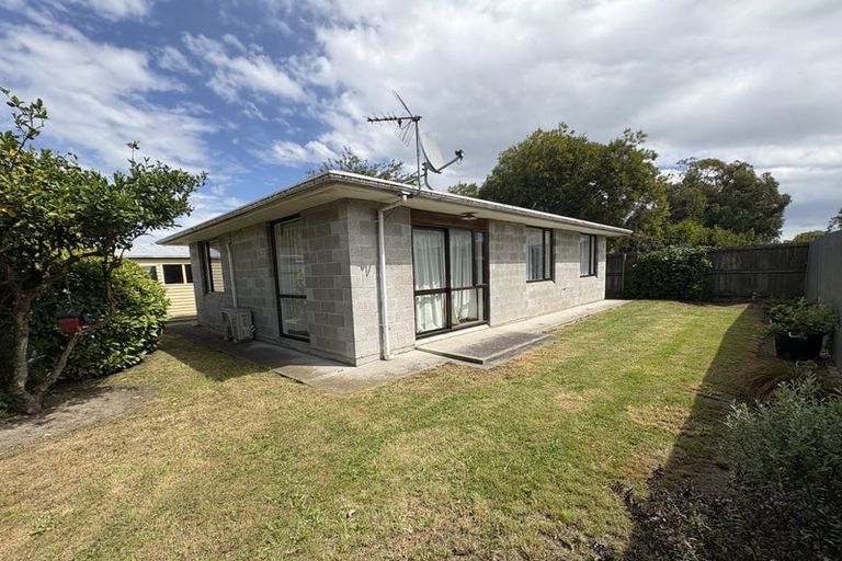Photo of property in 21 Ballantyne Avenue, Upper Riccarton, Christchurch, 8041