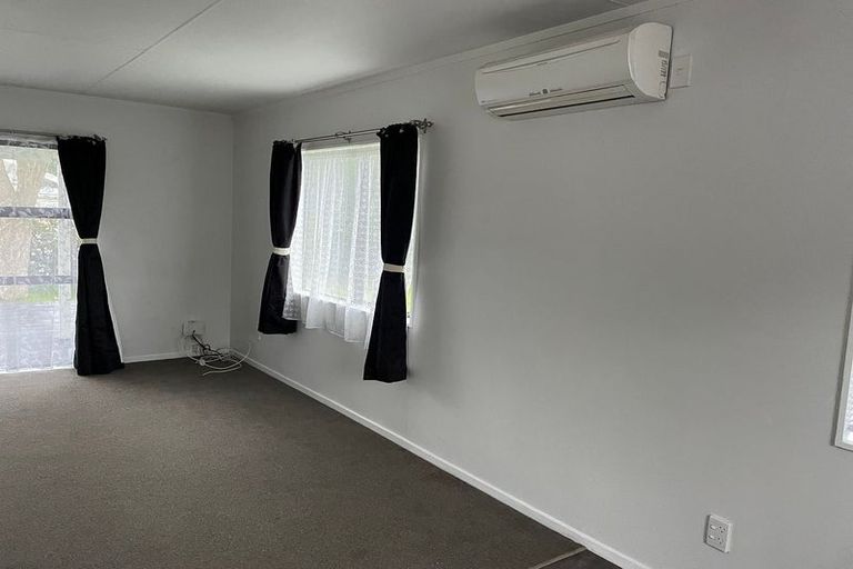 Photo of property in 97 Arawhata Road, Paraparaumu, 5032