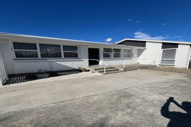 Photo of property in 2/15 Bowen Street, Upper Riccarton, Christchurch, 8041