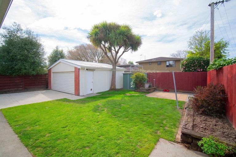 Photo of property in 23 Colwyn Street, Bryndwr, Christchurch, 8053