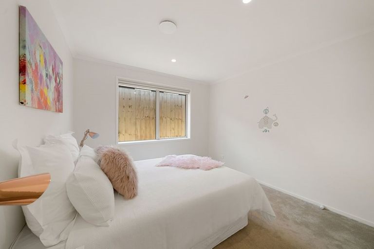 Photo of property in 12 Regis Park Drive, Pukekohe, 2120