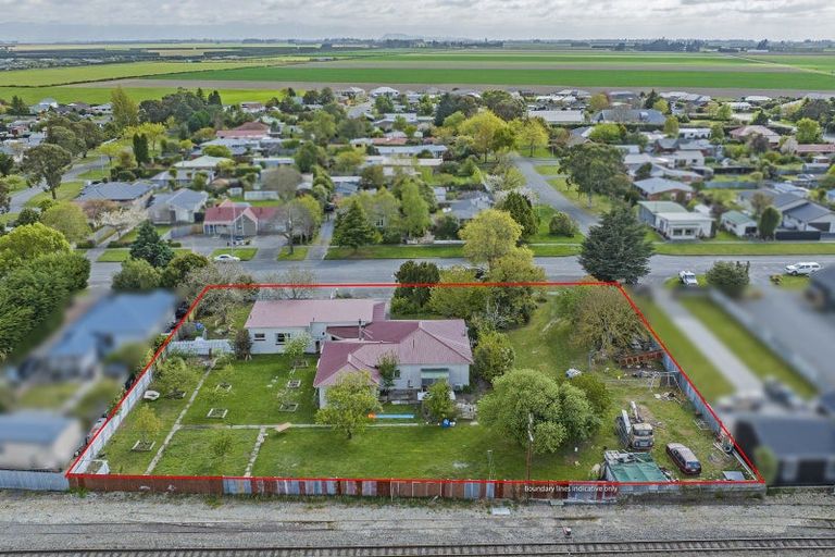 Photo of property in 11 North Terrace, Darfield, 7510