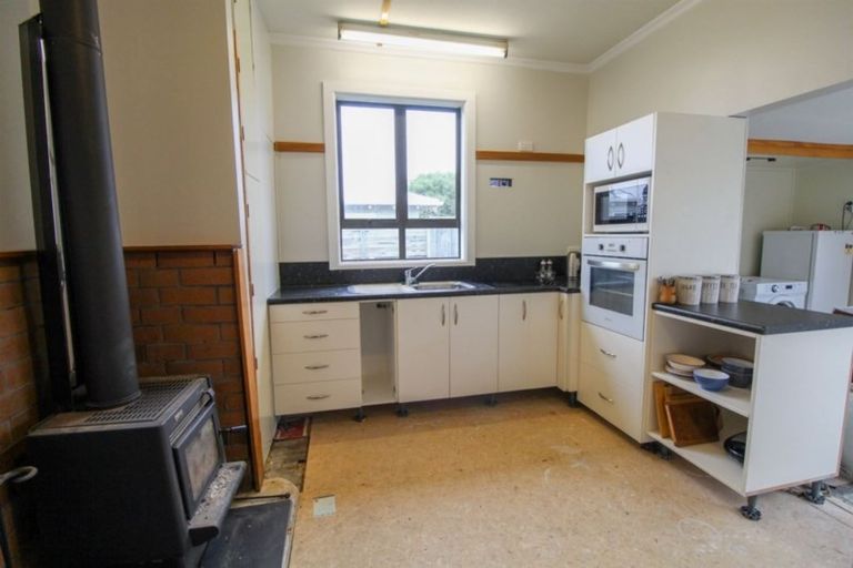 Photo of property in 10 Kelvin Street, South Hill, Oamaru, 9400