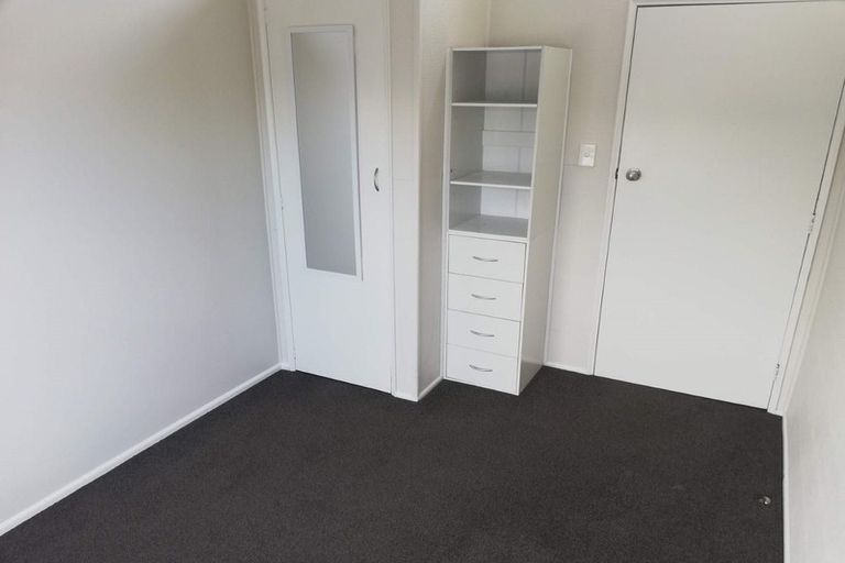 Photo of property in 2/29 Brockworth Place, Riccarton, Christchurch, 8011