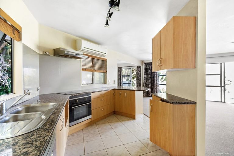 Photo of property in 96 Hadfield Street, Beach Haven, Auckland, 0626