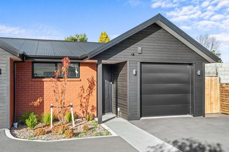 Photo of property in 6d Avonhead Road, Avonhead, Christchurch, 8042