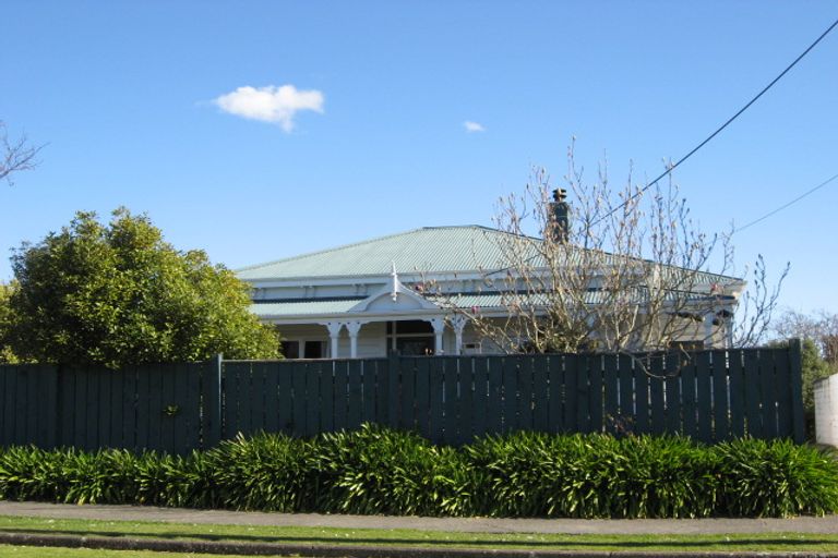 Photo of property in 44 Grey Street, Shannon, 4821