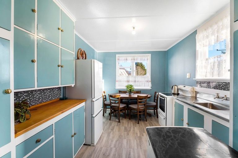 Photo of property in 42 Miro Street, Trentham, Upper Hutt, 5018