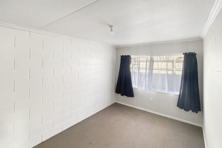 Photo of property in 5 Rolleston Street, Hokowhitu, Palmerston North, 4410