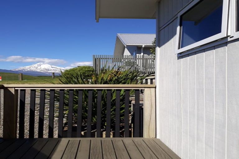 Photo of property in 104 Carthew Street, Okato, 4335