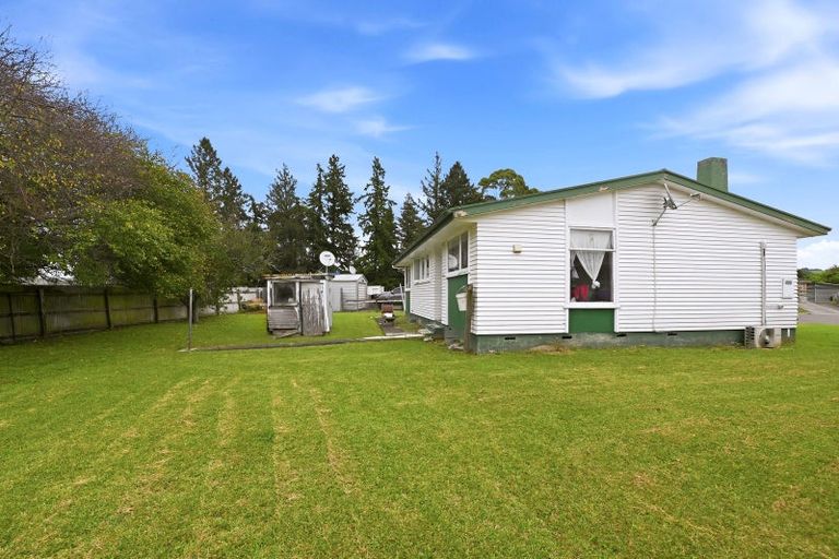 Photo of property in 6 Wing Place, Fordlands, Rotorua, 3015
