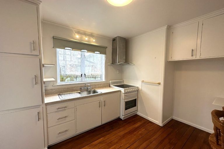 Photo of property in 17 Kauika Road, Avenues, Whangarei, 0110