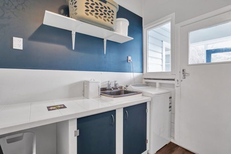 Photo of property in 36 Cloten Road, Stratford, 4332