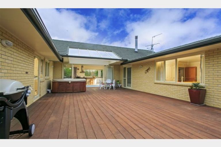 Photo of property in 987 Dairy Flat Highway, Dairy Flat, Albany, 0792