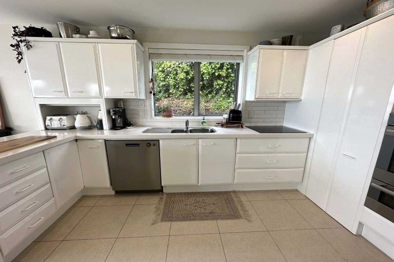 Photo of property in 5 Quarry Road, Mount Pleasant, Christchurch, 8081