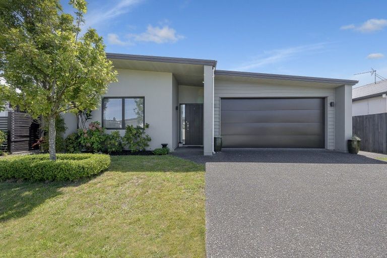 Photo of property in 2 Jacob Street, Brookfield, Tauranga, 3110