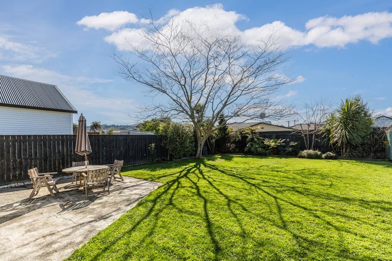 Photo of property in 36 Brasell Street, Fairfield, Lower Hutt, 5011