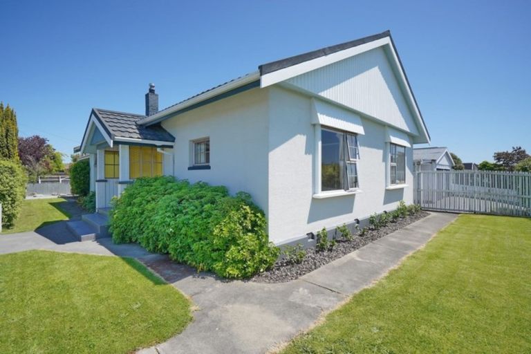 Photo of property in 120 Blackett Street, Rangiora, 7400