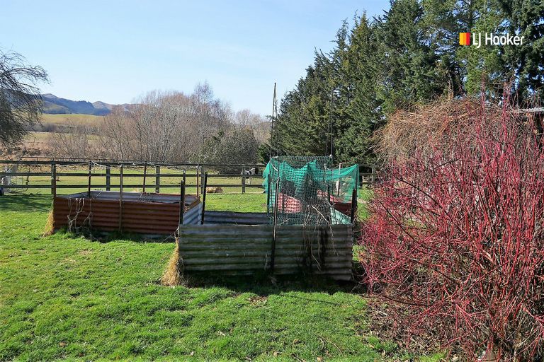 Photo of property in 738 Palmerston-dunback Road, Glenpark, Palmerston, 9483