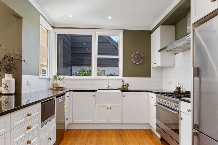 Photo of property in 74 Kings Avenue, Matua, Tauranga, 3110