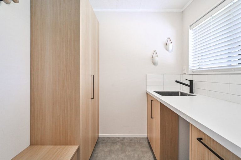 Photo of property in 8 Palmer Place, Parkvale, Hastings, 4122