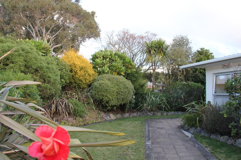 Photo of property in 2/81 Old Onerahi Road, Onerahi, Whangarei, 0110