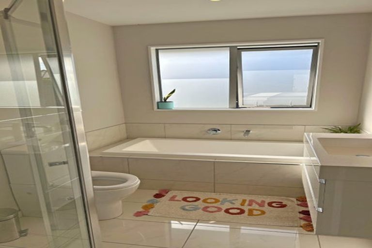 Photo of property in 14 Pimlico Place, Rangiora, 7400