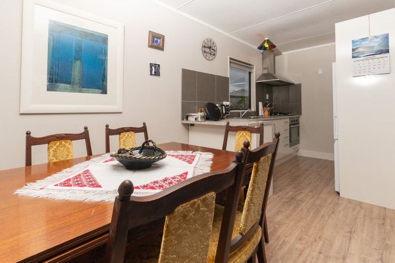 Photo of property in 2/46 Thomas Road, Mangere, Auckland, 2022