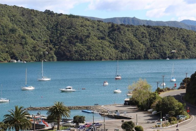 Photo of property in 4 Finlay Grove, Waikawa, Picton, 7220