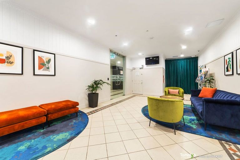Photo of property in Atrium Apartments, 2i/154 The Terrace, Wellington Central, Wellington, 6011