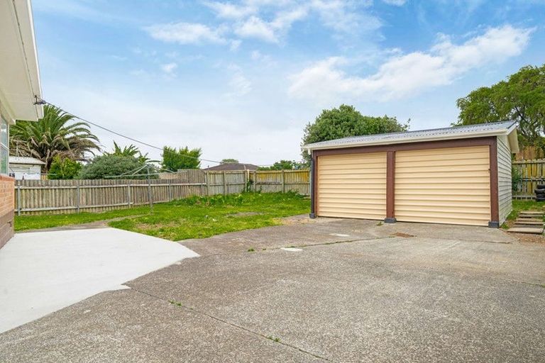 Photo of property in 21 Idlewild Avenue, Mangere, Auckland, 2022