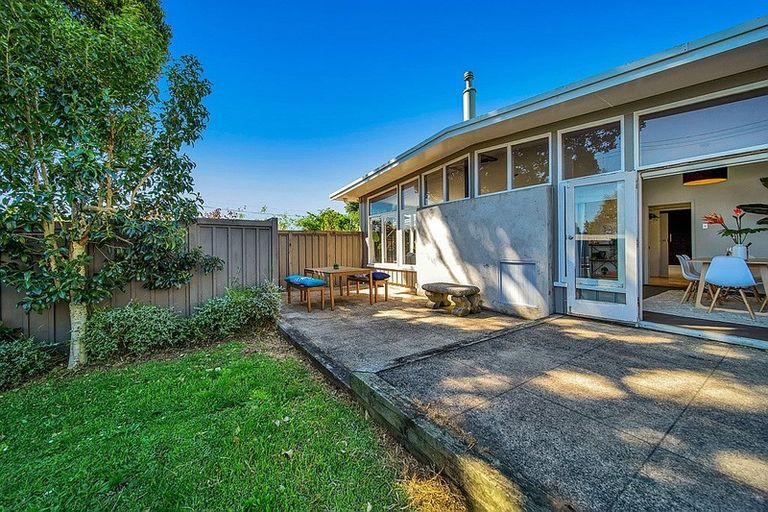 Photo of property in 59 Doralto Road, Frankleigh Park, New Plymouth, 4310