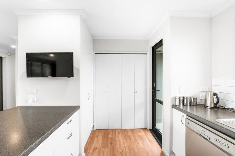 Photo of property in 102 Rowses Road, Aranui, Christchurch, 8061