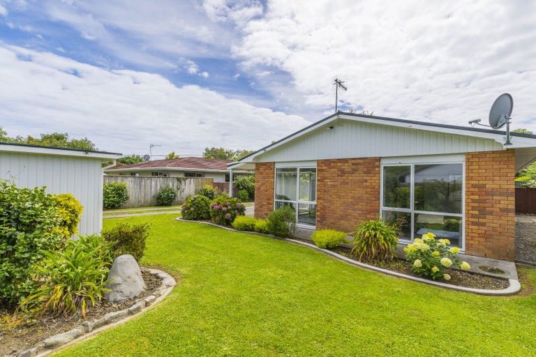 Photo of property in 210b Te Moana Road, Waikanae, 5036