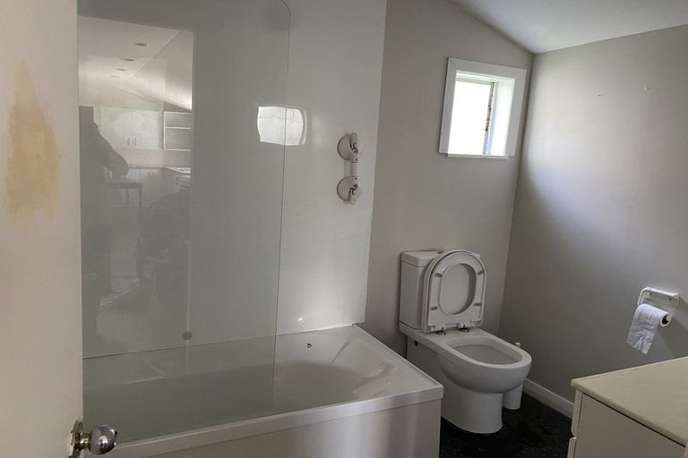 Photo of property in 1/11 Totara Street, Trentham, Upper Hutt, 5018