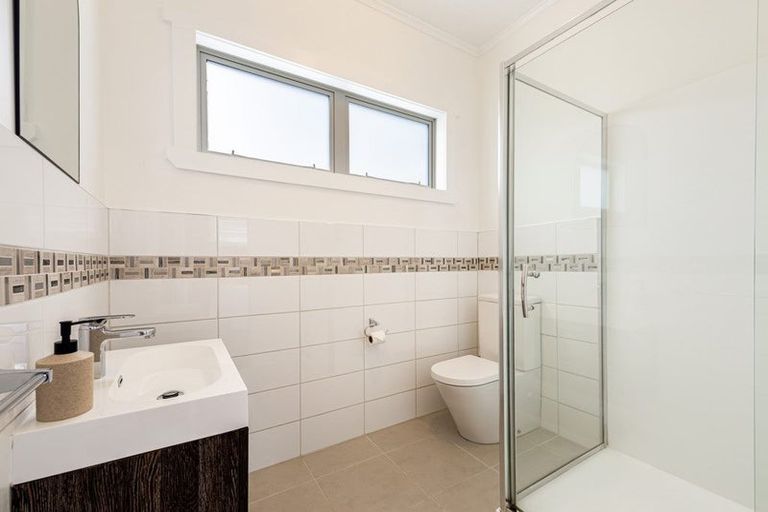 Photo of property in 4 Alice Street, Riverhead, 0820