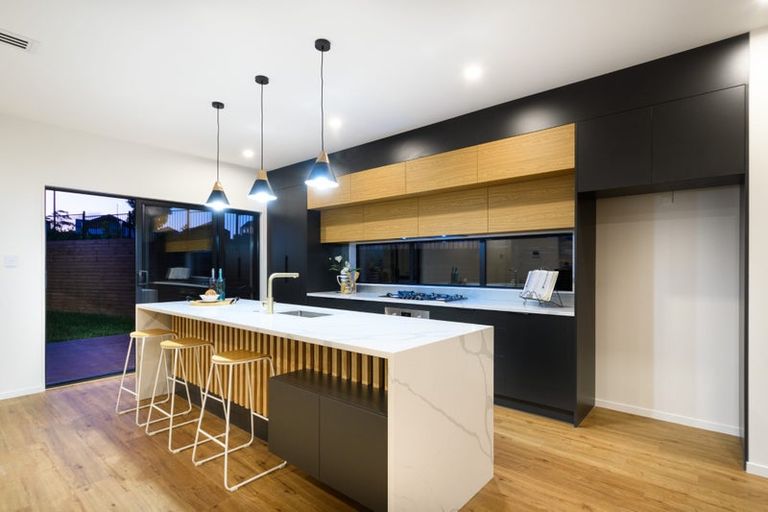 Photo of property in 15 Croatia Avenue, Huapai, Kumeu, 0810