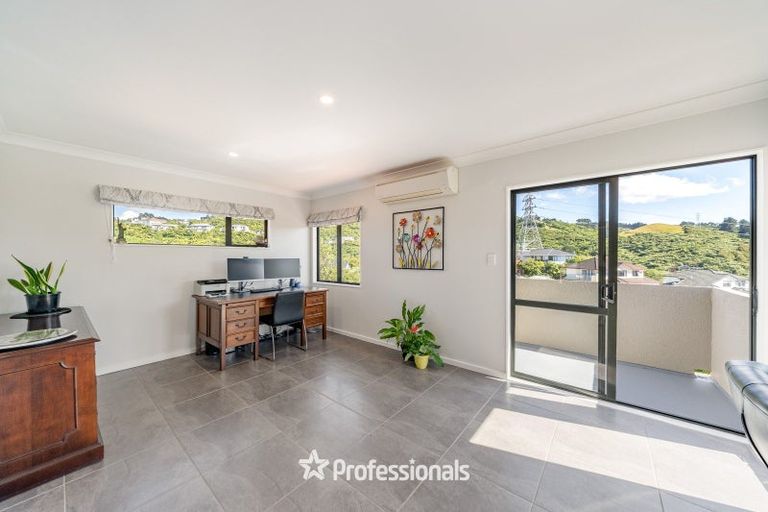 Photo of property in 181 Tirohanga Road, Tirohanga, Lower Hutt, 5010