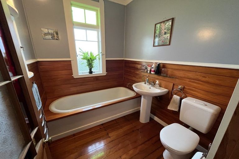 Photo of property in 33 Kauika Road, Avenues, Whangarei, 0110