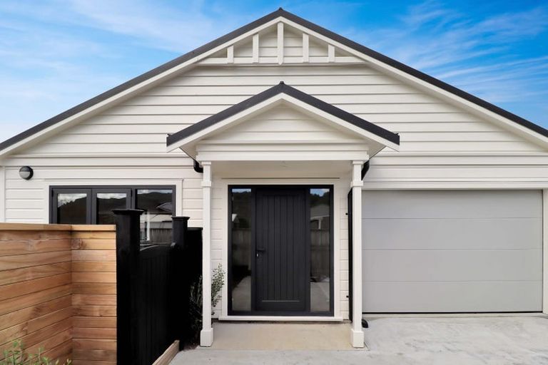 Photo of property in 74e Gibbons Street, Ebdentown, Upper Hutt, 5018