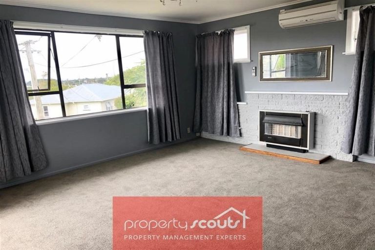 Photo of property in 3 George Street, Waitara, 4320