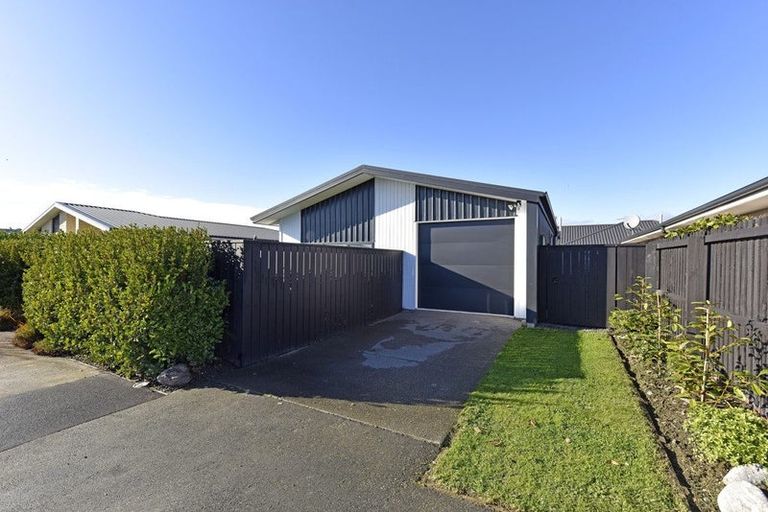 Photo of property in 41 Bradwell Crescent, Halswell, Christchurch, 8025