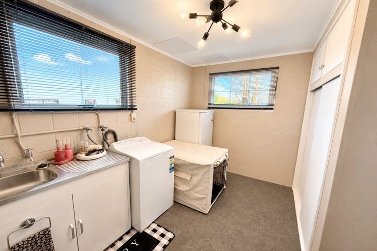 Photo of property in 1/677 Tay Street, Hawthorndale, Invercargill, 9810