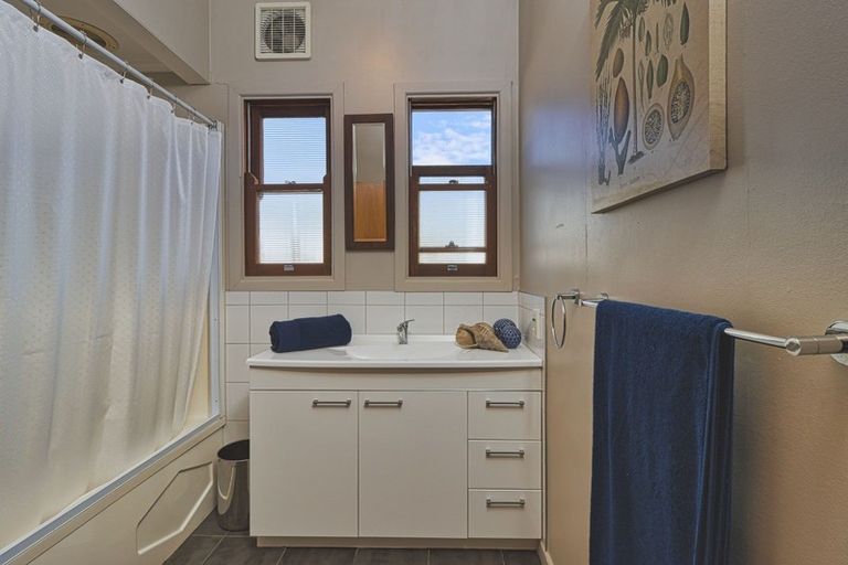 Photo of property in 605 Pepper Street, Saint Leonards, Hastings, 4120