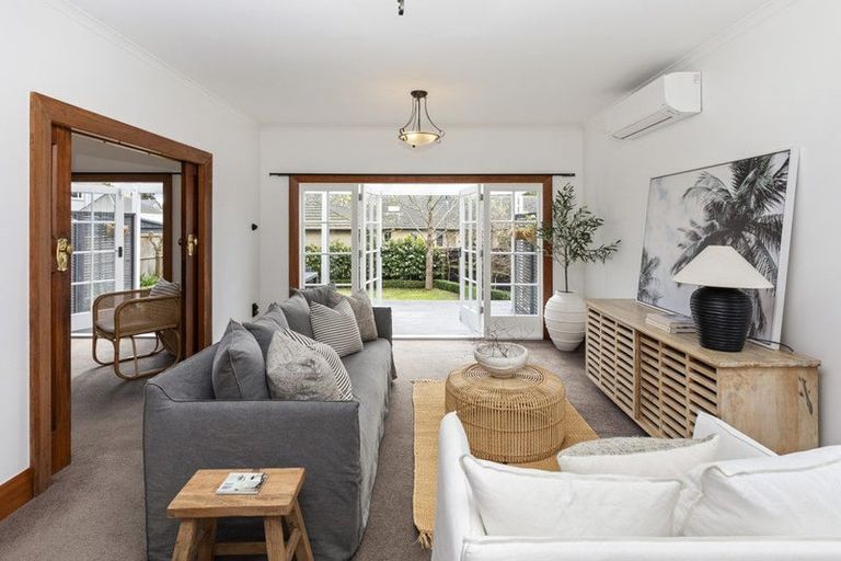 Photo of property in 7 Malcolm Avenue, Cashmere, Christchurch, 8022