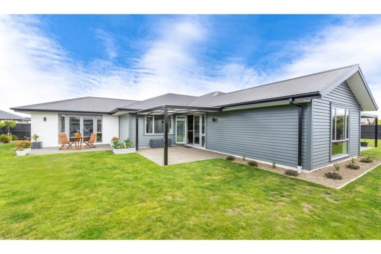 Photo of property in 14 Bayliss Drive, Kaiapoi, 7630