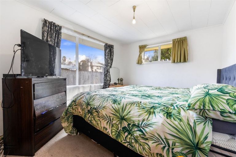 Photo of property in 42 Jillian Drive, Ranui, Auckland, 0612