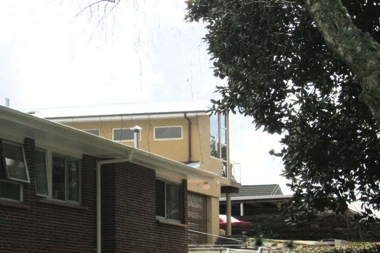 Photo of property in 15 Pah Street, Matua, Tauranga, 3110